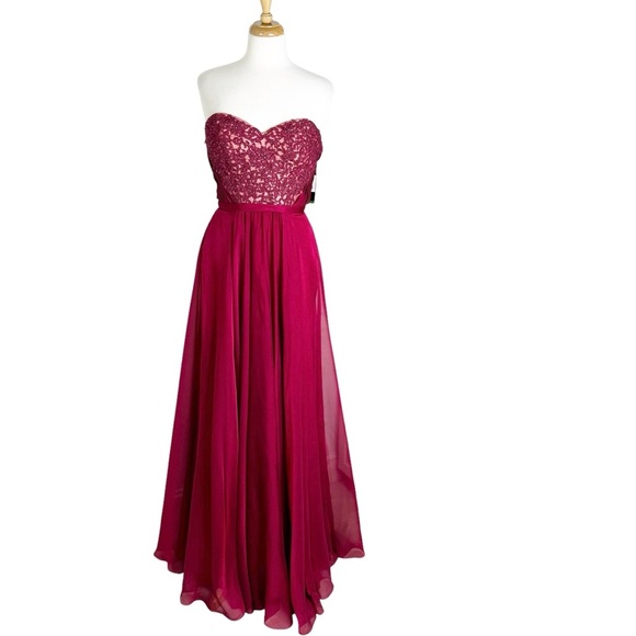 LA FEMME Strapless Prom Formal Dress Gown Cranberry Size 6 NWT - Picture 4 of 16